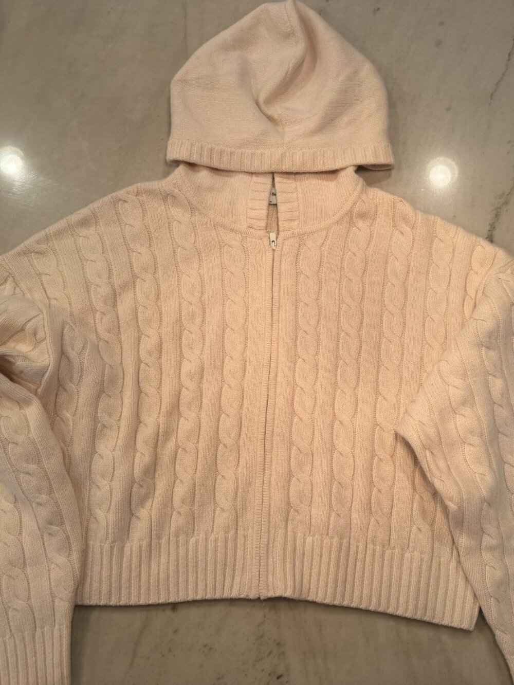 Aritzia Sunday Best Cable Knit Zipper Cropped Cardigan